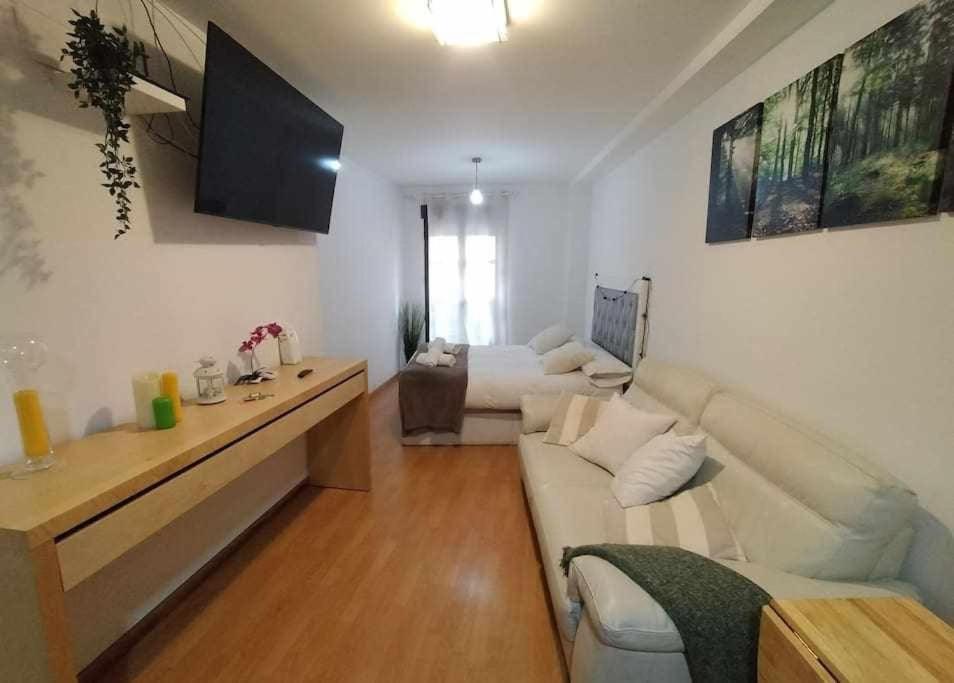 Loft Old City Couples Getaway 알리칸테 외부 사진